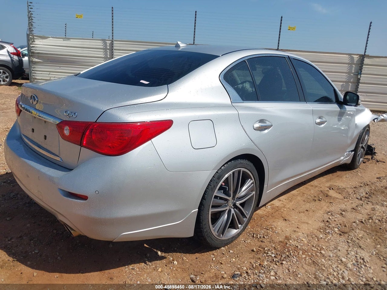 2014 INFINITI Q50 PREMIUM · 4/11