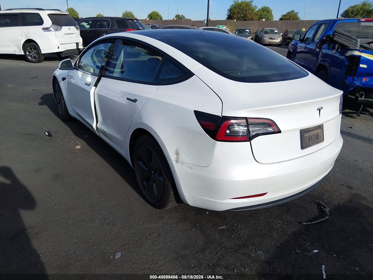 2021 TESLA MODEL 3 STANDARD RANGE PLUS REAR-WHEEL DRIVE · 3/10