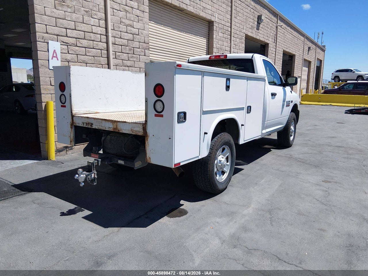 2016 RAM 2500 TRADESMAN · 4/11