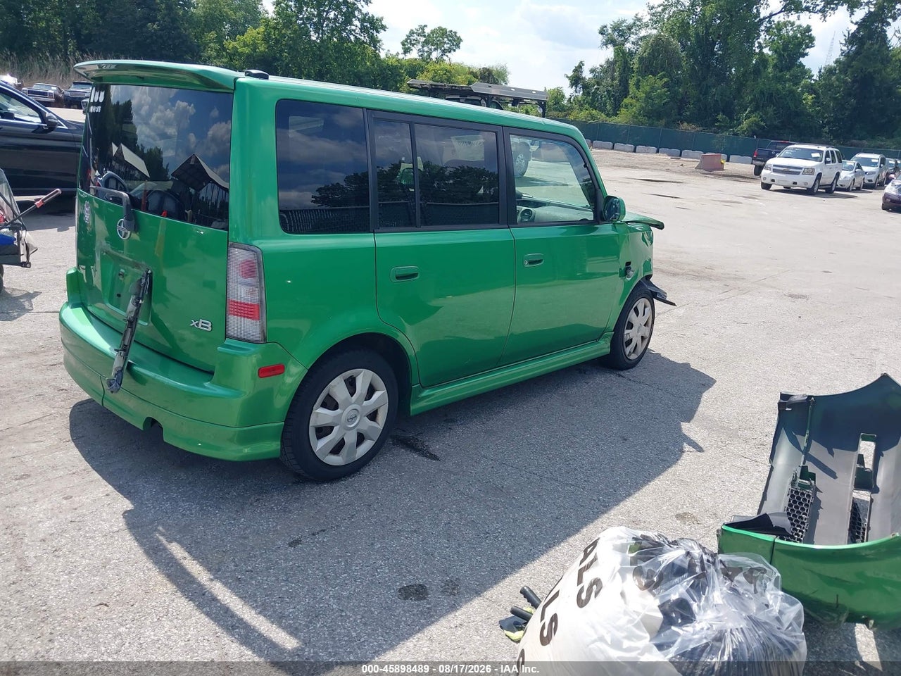 2006 SCION XB · 4/11