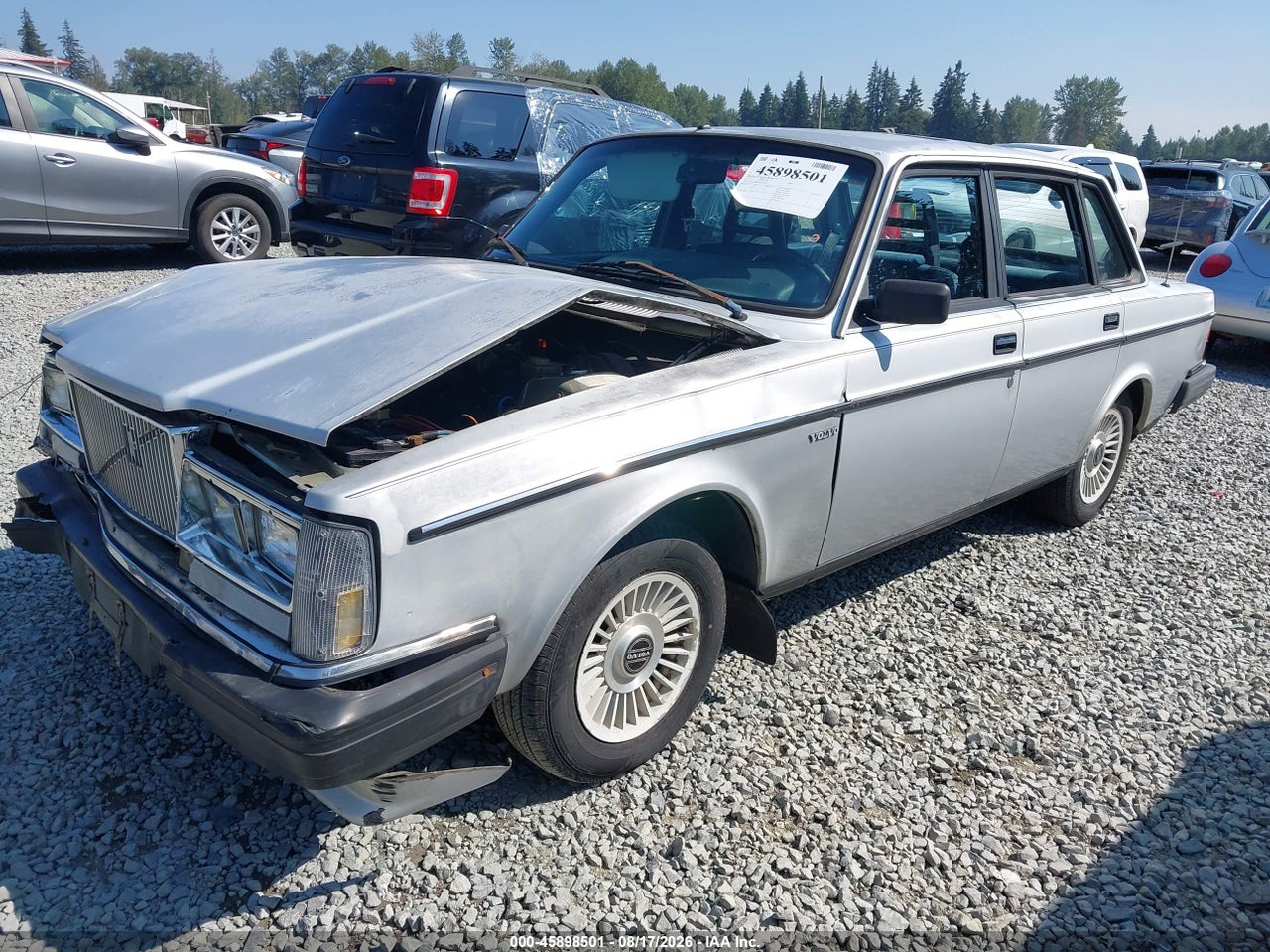 1984 VOLVO 244 DL/GL · 2/5