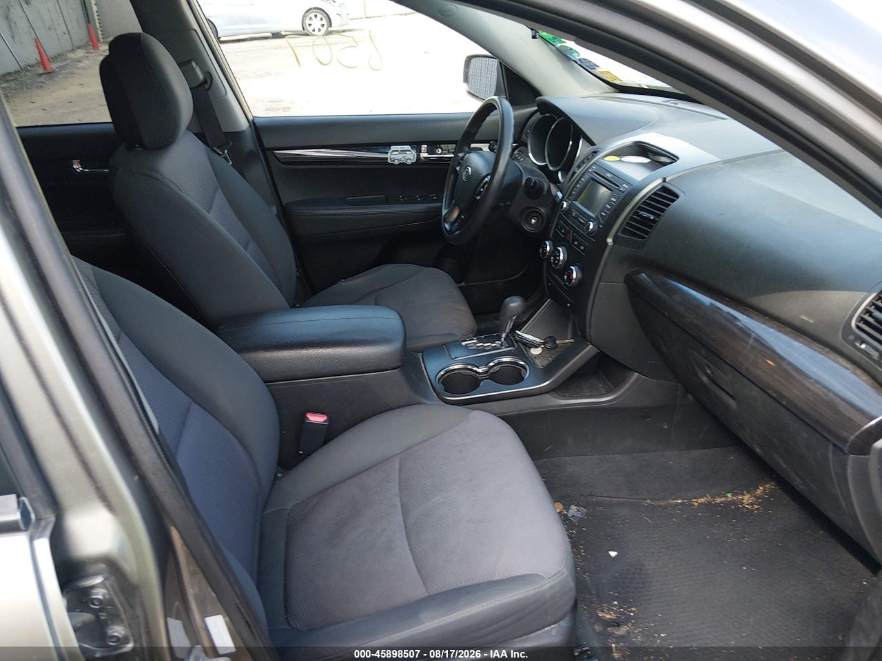 2013 KIA SORENTO LX · 5/11