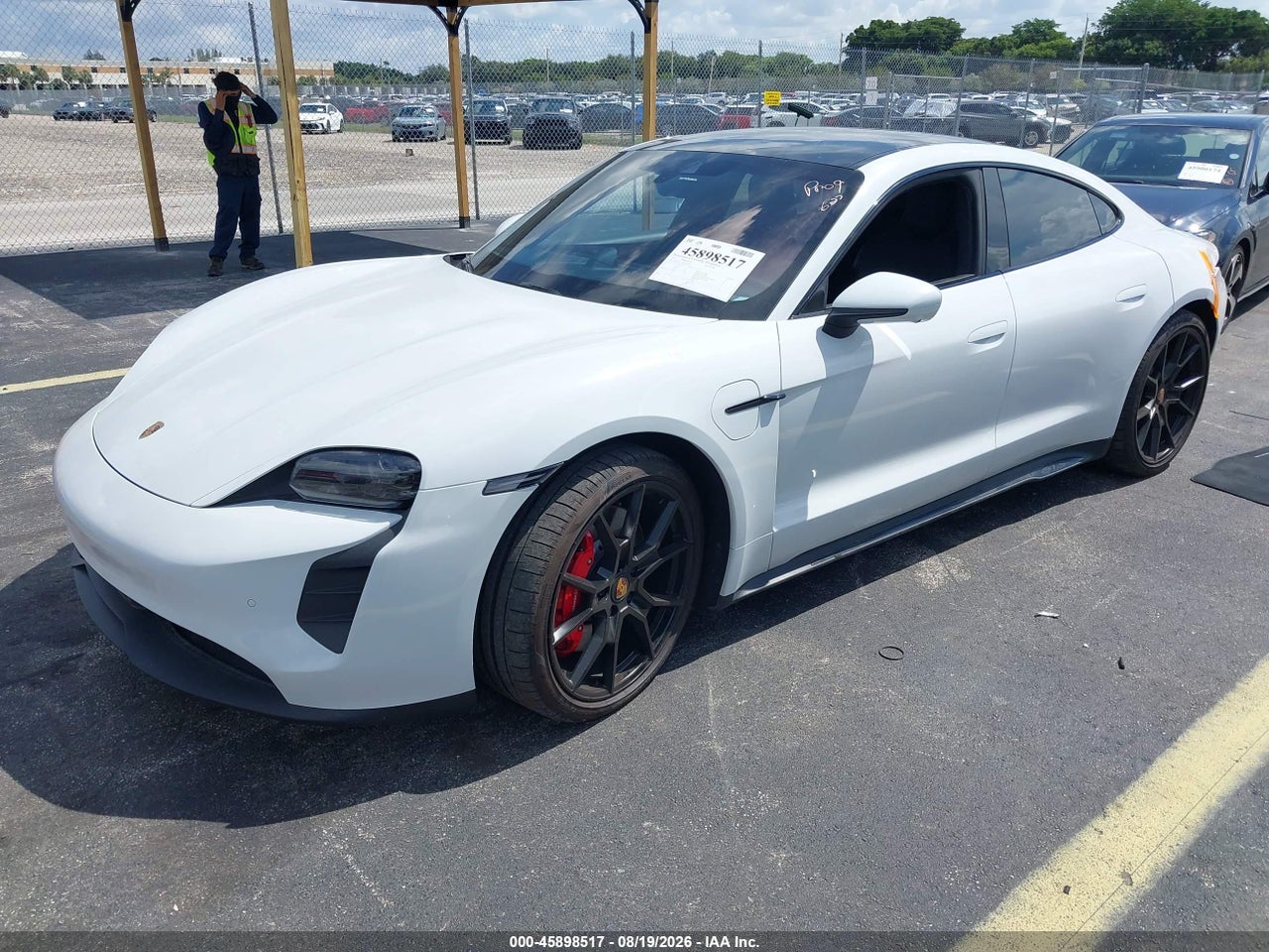 2022 PORSCHE TAYCAN GTS · 2/11