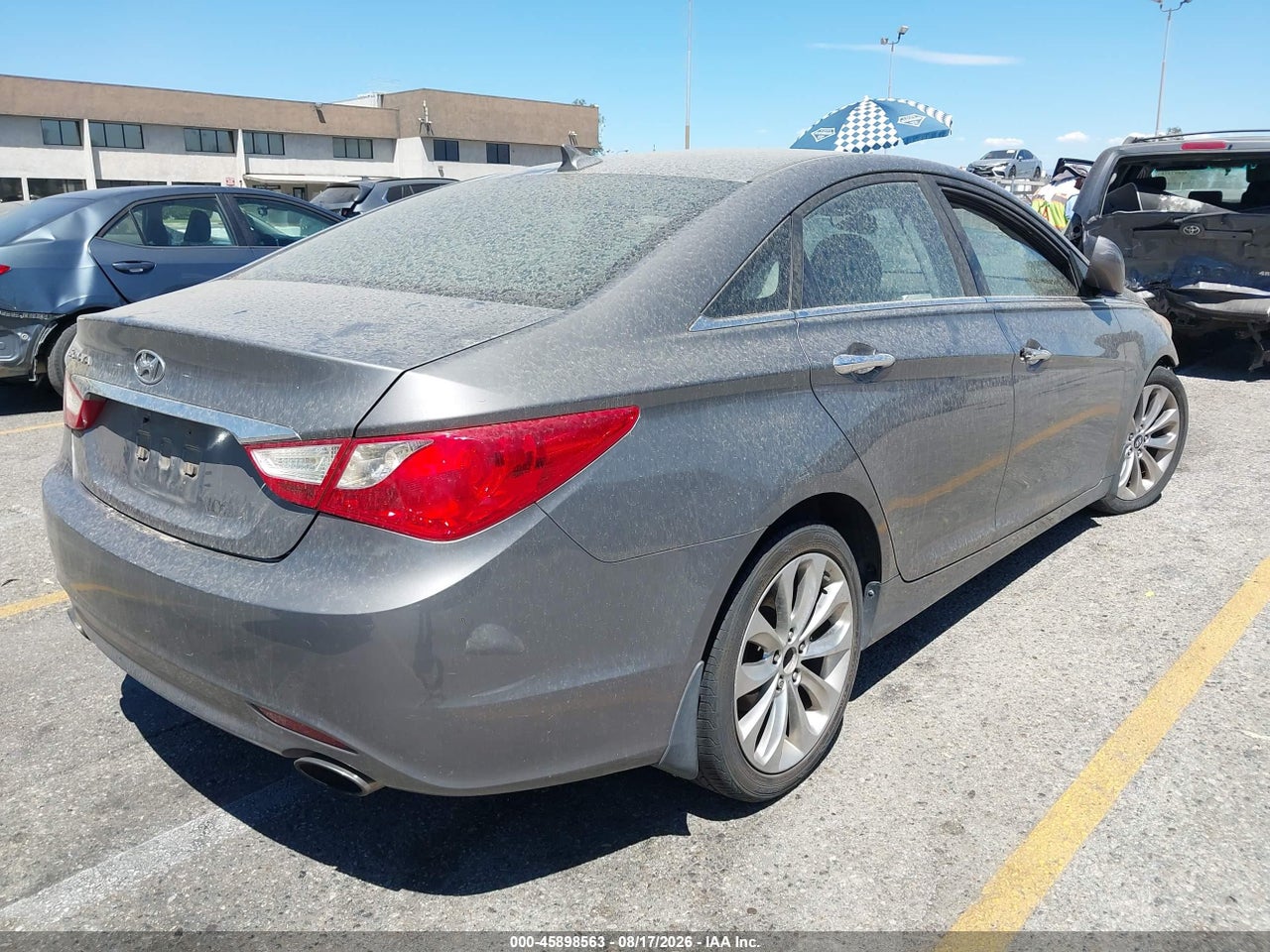 2011 HYUNDAI SONATA SE · 4/11