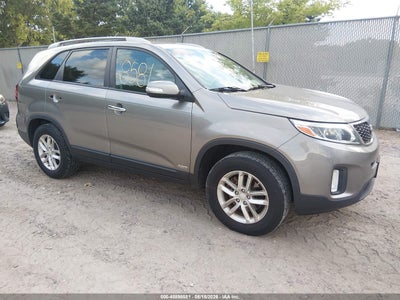 5XYKTCA63FG****** · 2015 KIA SORENTO LX