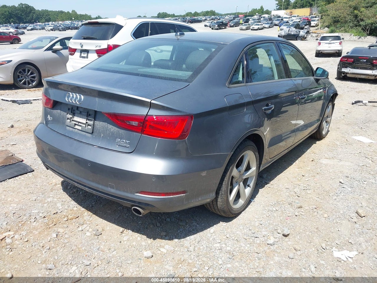 2015 AUDI A3 2.0T PREMIUM · 4/11
