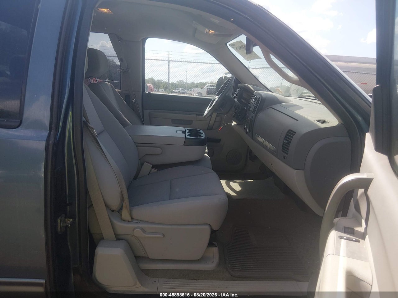 2012 CHEVROLET SILVERADO 1500 LT · 5/11