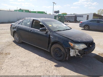 2014 TOYOTA CAMRY HYBRID LE