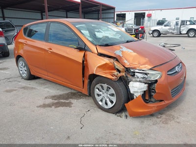 KMHCT5AE1HU****** · 2017 HYUNDAI ACCENT SE