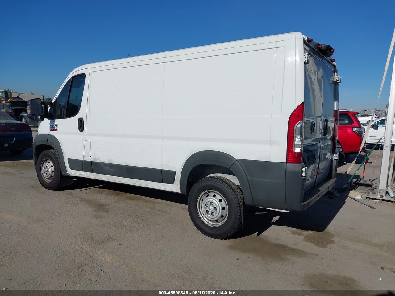 2018 RAM PROMASTER 1500 LOW ROOF 136 WB · 3/11