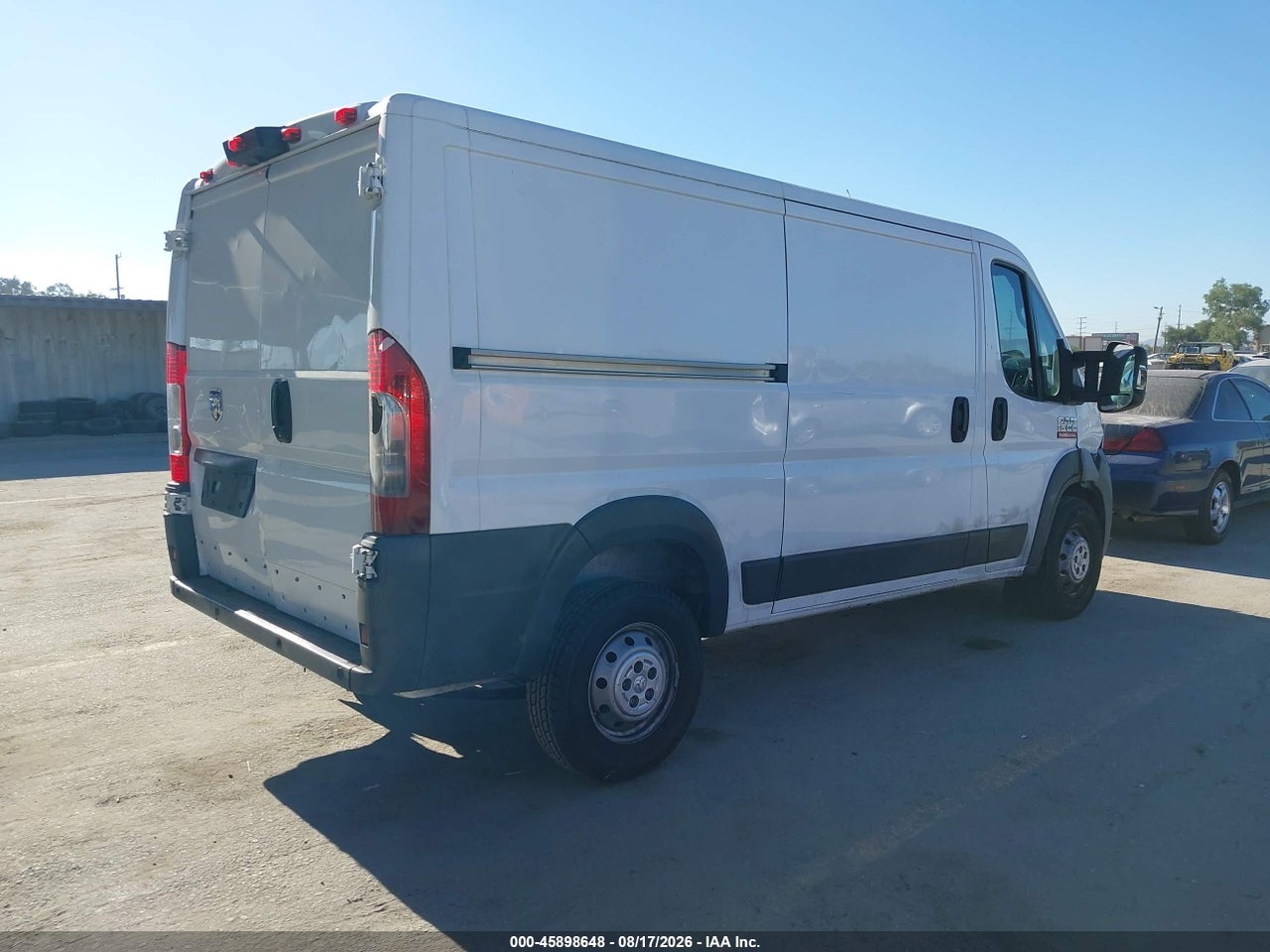 2018 RAM PROMASTER 1500 LOW ROOF 136 WB · 4/11