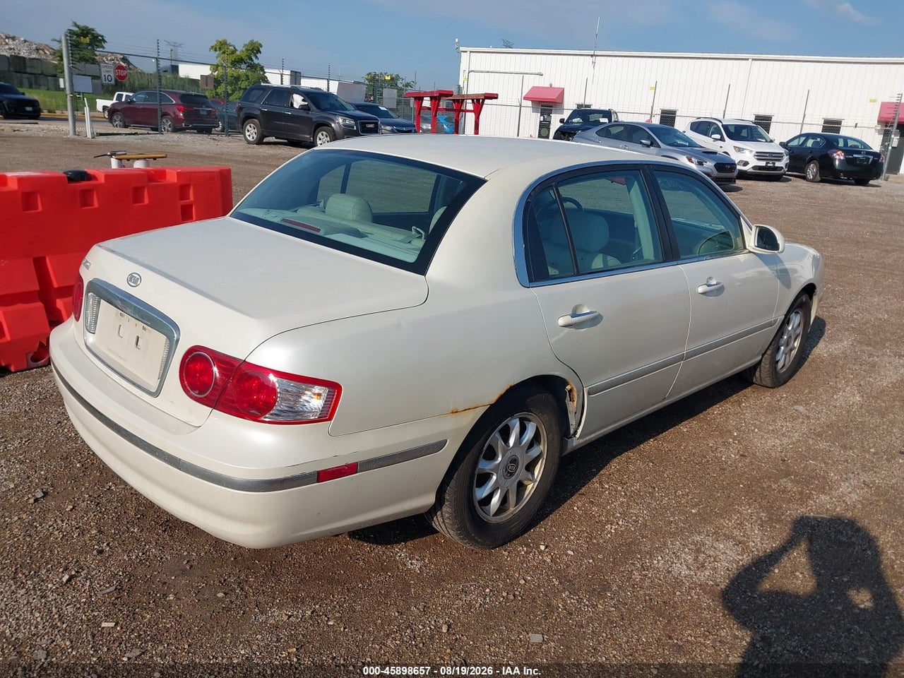 2004 KIA AMANTI · 4/11