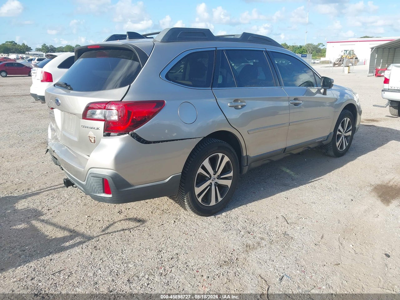 2019 SUBARU OUTBACK 2.5I LIMITED · 4/11