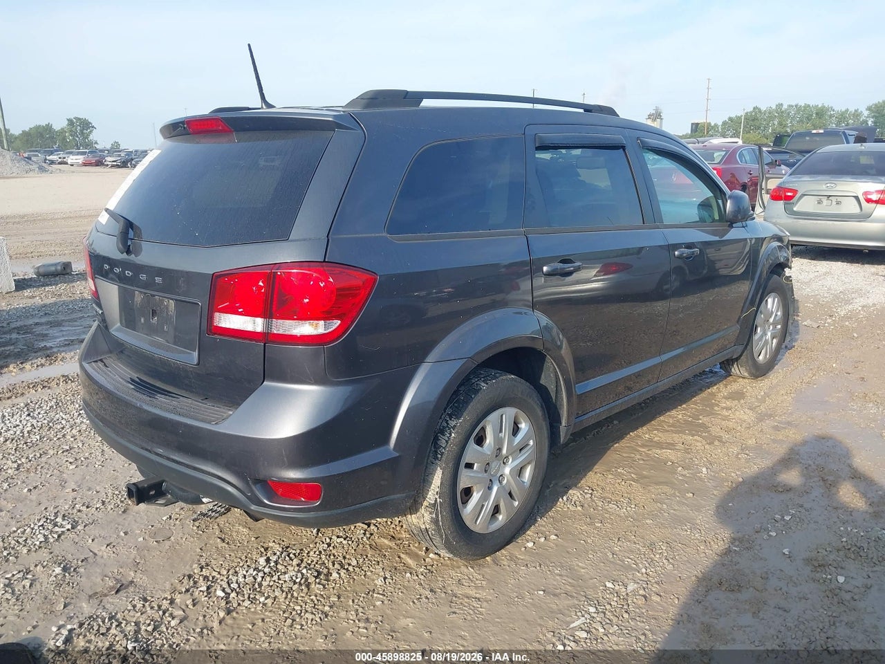 2019 DODGE JOURNEY SE · 4/11