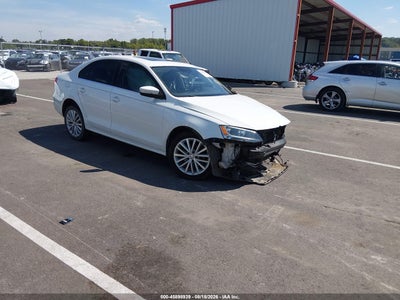3VWD07AJXFM****** · 2015 VOLKSWAGEN JETTA 1.8T SE
