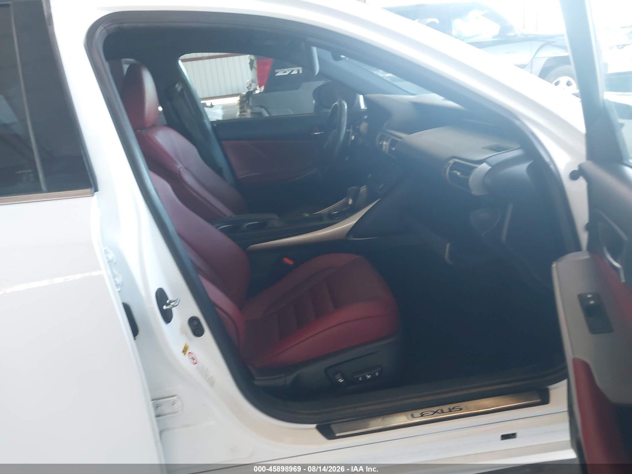 JTHCF1D29F5****** · 2015 LEXUS IS 250 · 5/11
