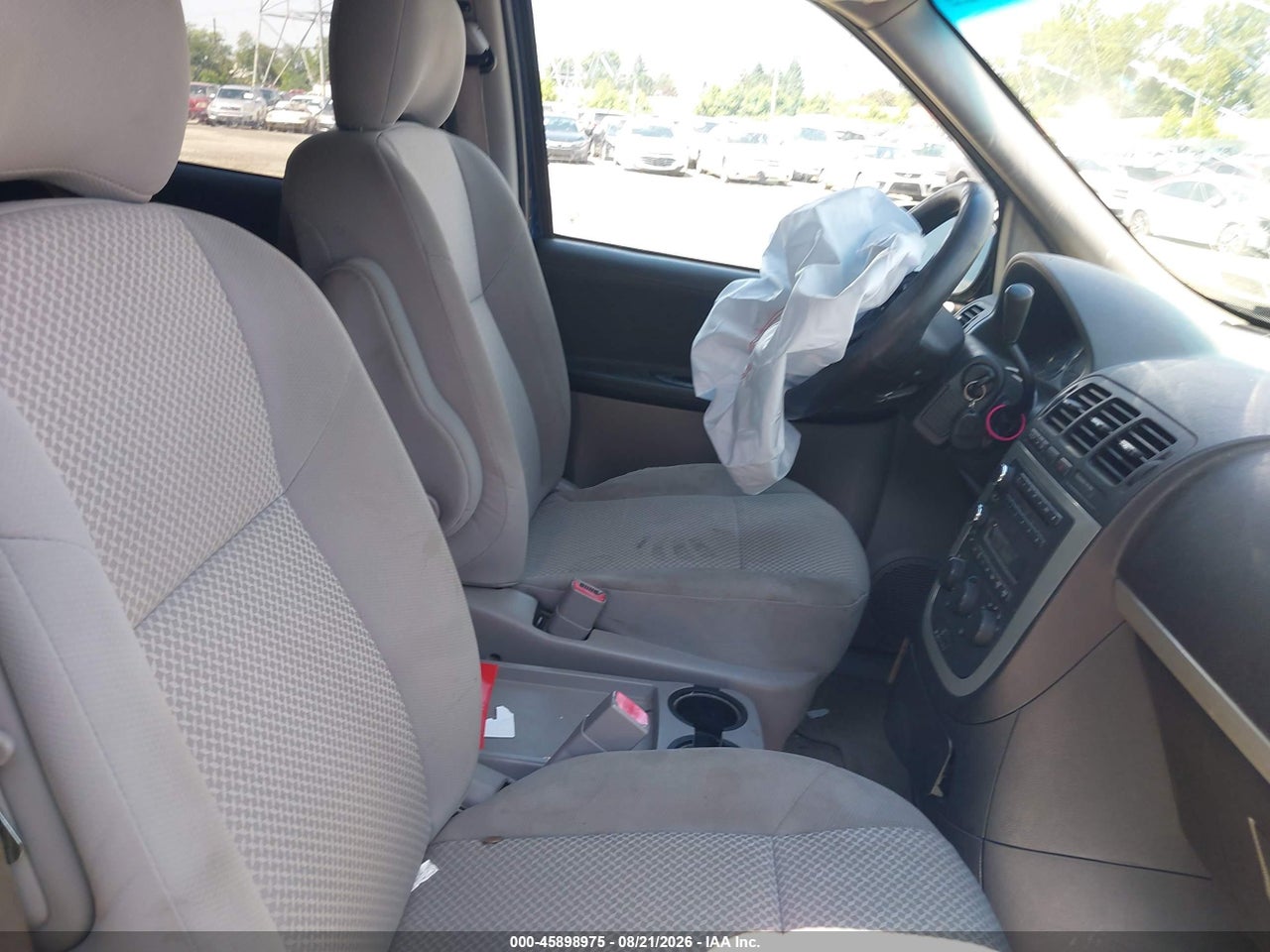 2006 PONTIAC MONTANA SV6   · 5/10