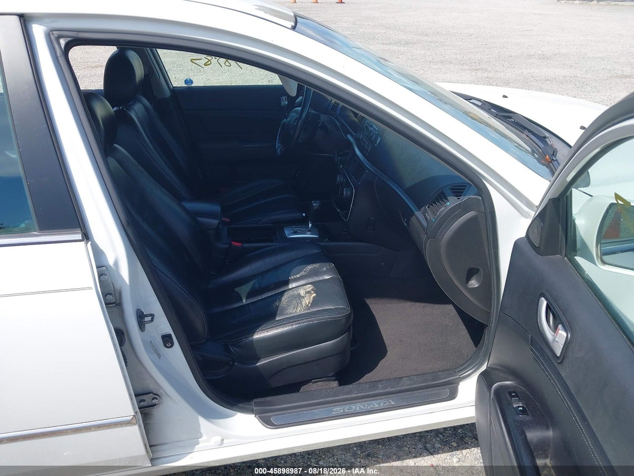 2008 HYUNDAI SONATA · 5/11