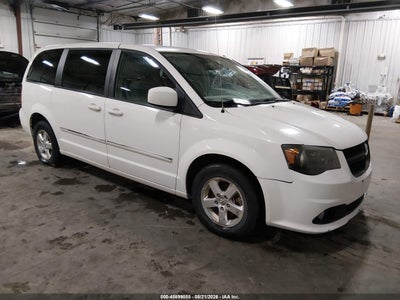 1D8HN54PX8B****** · 2008 DODGE GRAND CARAVAN SXT
