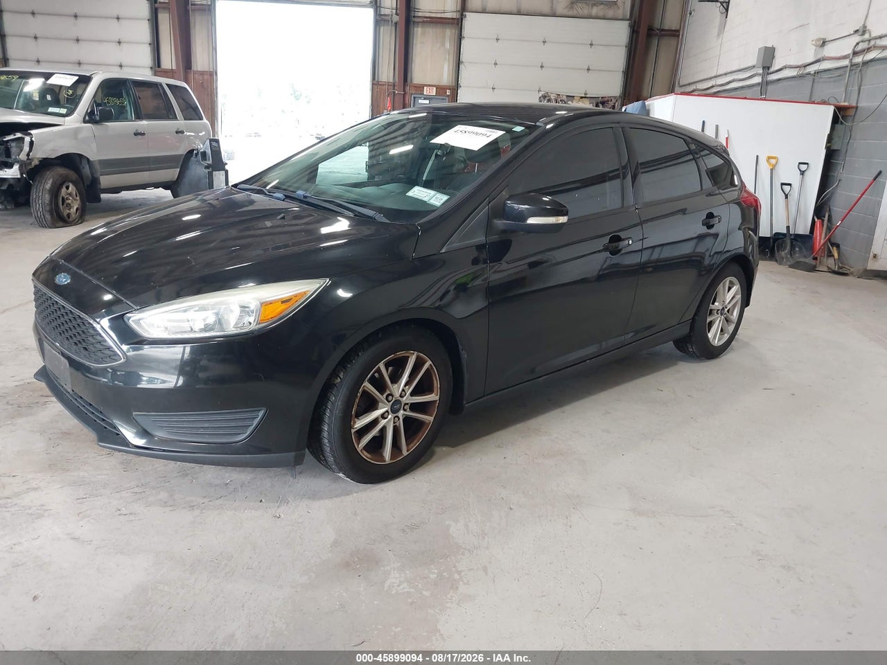 2015 FORD FOCUS SE · 2/11