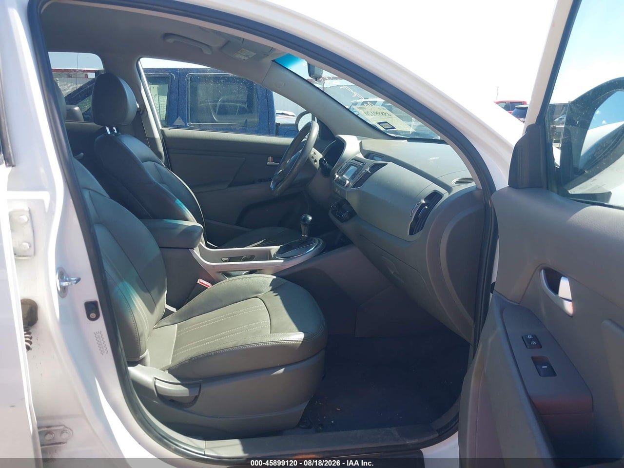 2016 KIA SPORTAGE EX · 5/10