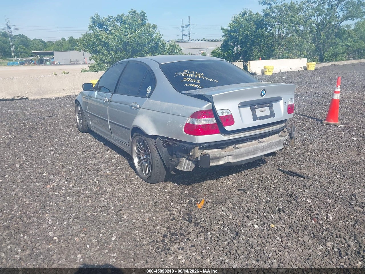 2005 BMW 325I · 3/11