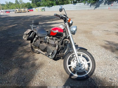 2005 TRIUMPH MOTORCYCLE SPEED MASTER