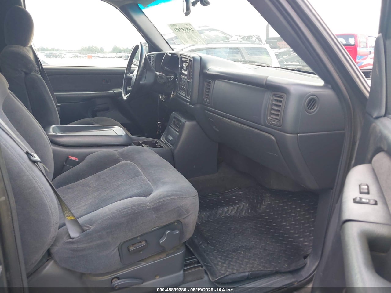 2001 CHEVROLET SILVERADO 1500 LS · 5/11