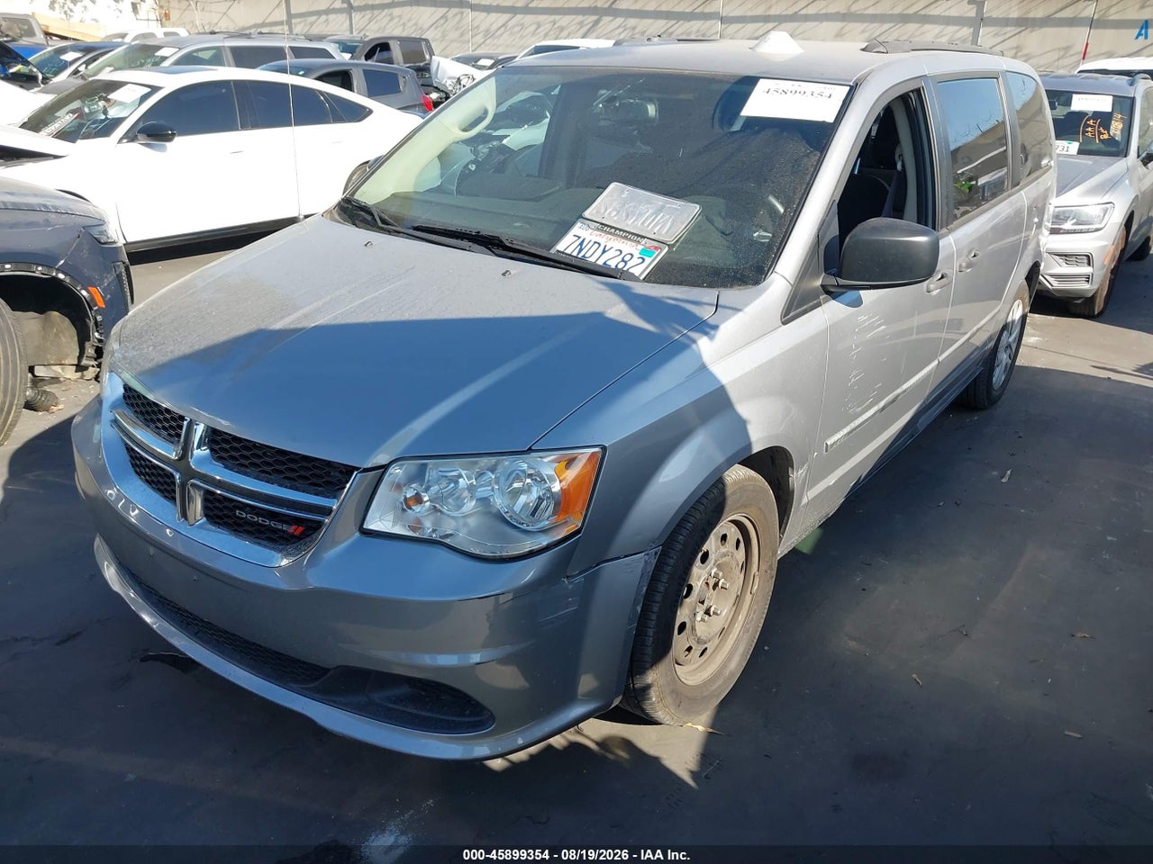 2015 DODGE GRAND CARAVAN AMERICAN VALUE PKG · 2/11