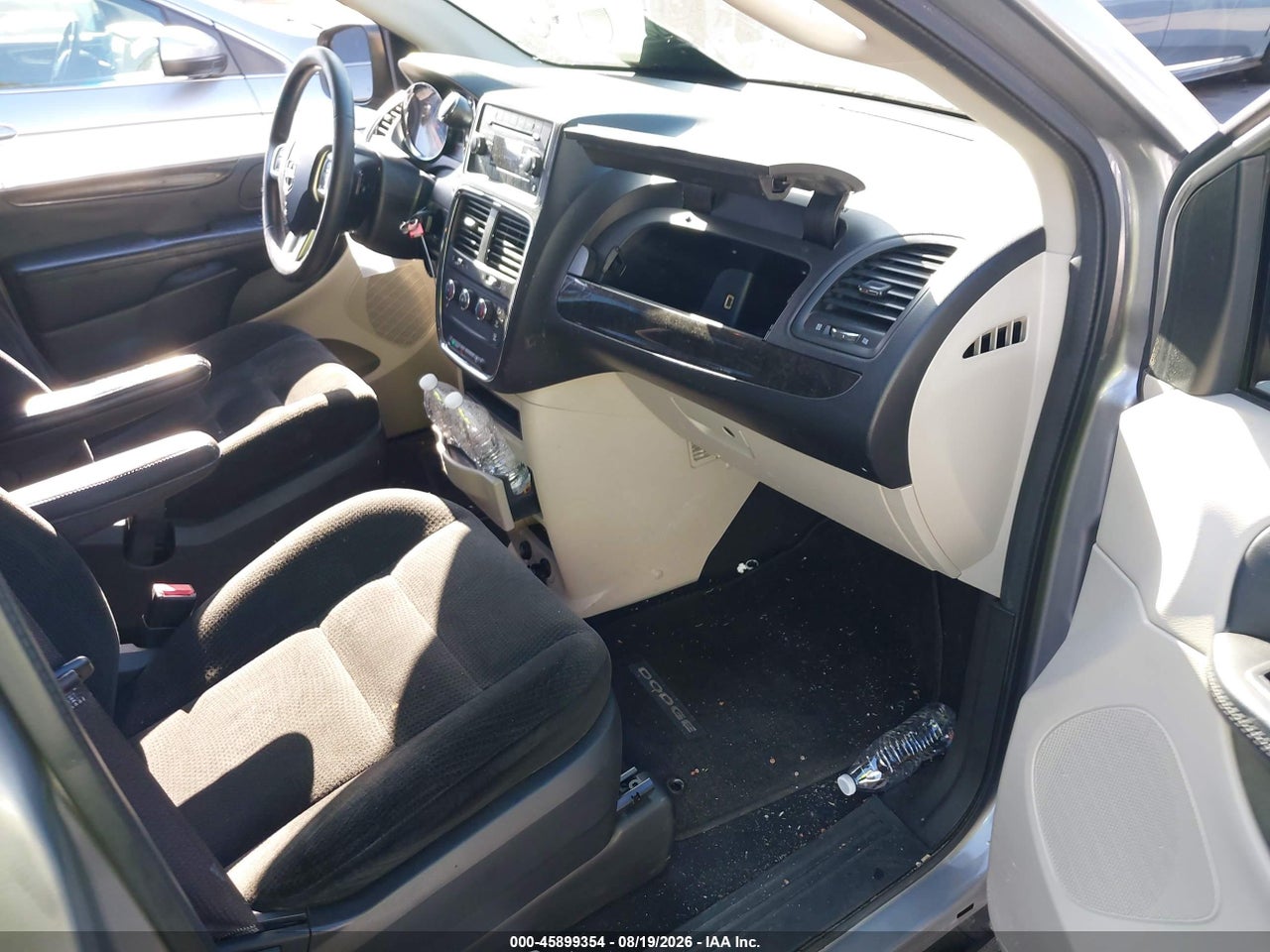 2015 DODGE GRAND CARAVAN AMERICAN VALUE PKG · 5/11