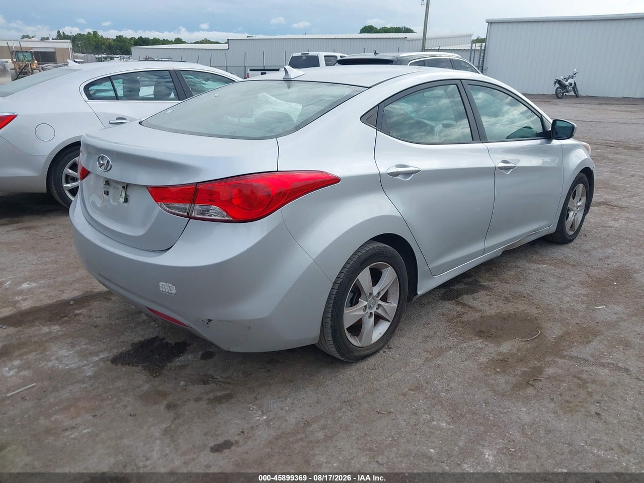 5NPDH4AEXDH****** · 2013 HYUNDAI ELANTRA GLS · 4/11