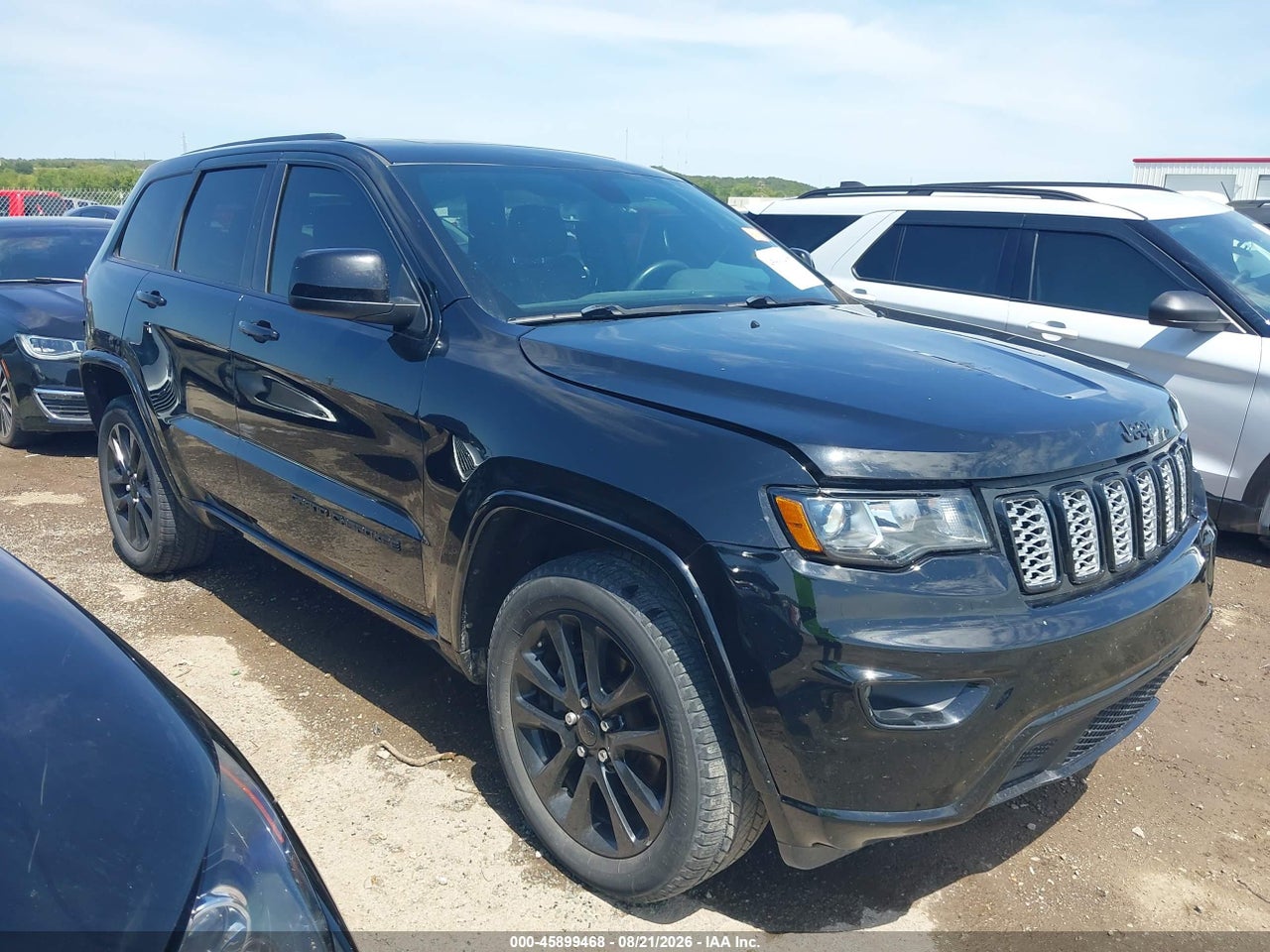 1C4RJFAG7JC****** · 2018 JEEP GRAND CHEROKEE ALTITUDE 4X4