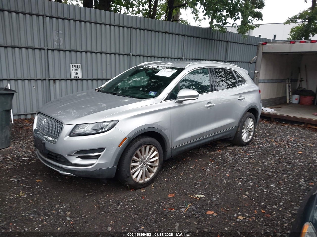 2019 LINCOLN MKC STANDARD · 2/11