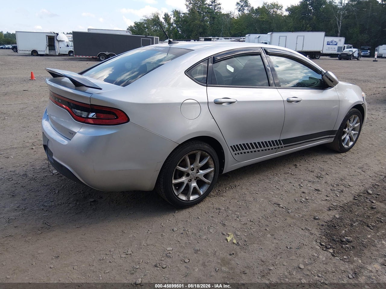 2013 DODGE DART SXT · 4/10
