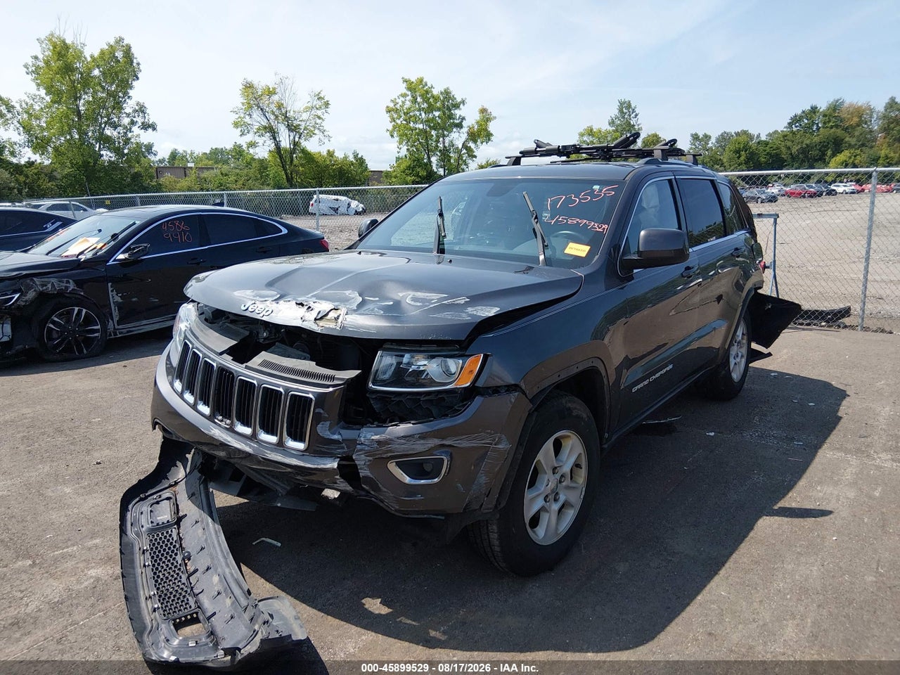 2015 JEEP GRAND CHEROKEE LAREDO · 2/11