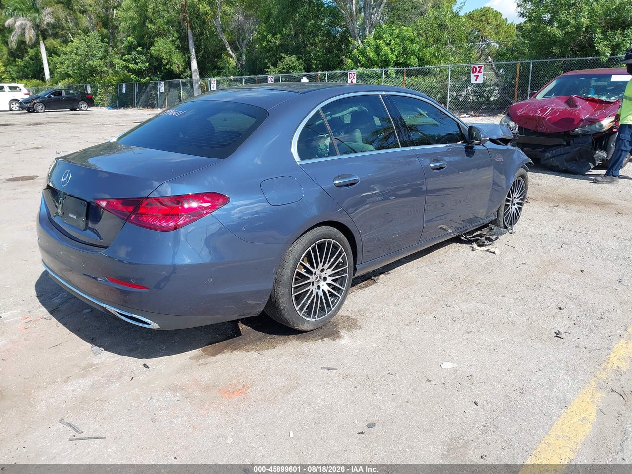 2024 MERCEDES-BENZ C 300 · 4/11