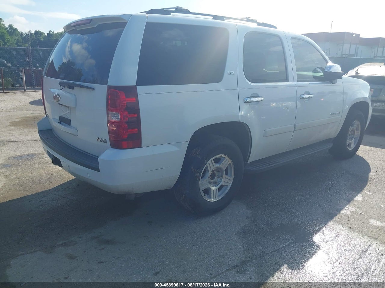 1GNFK13038R****** · 2008 CHEVROLET TAHOE LTZ · 4/11