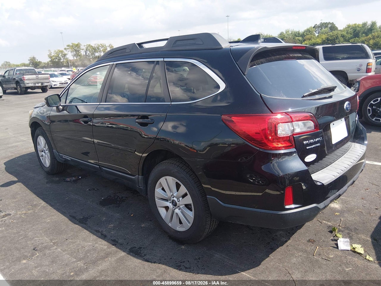 2016 SUBARU OUTBACK 2.5I PREMIUM · 3/11