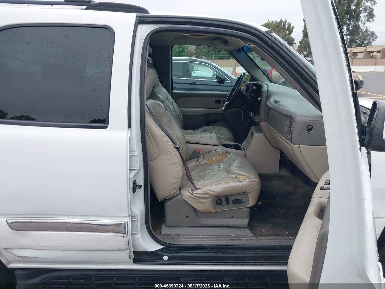 2002 GMC YUKON SLT · 5/11