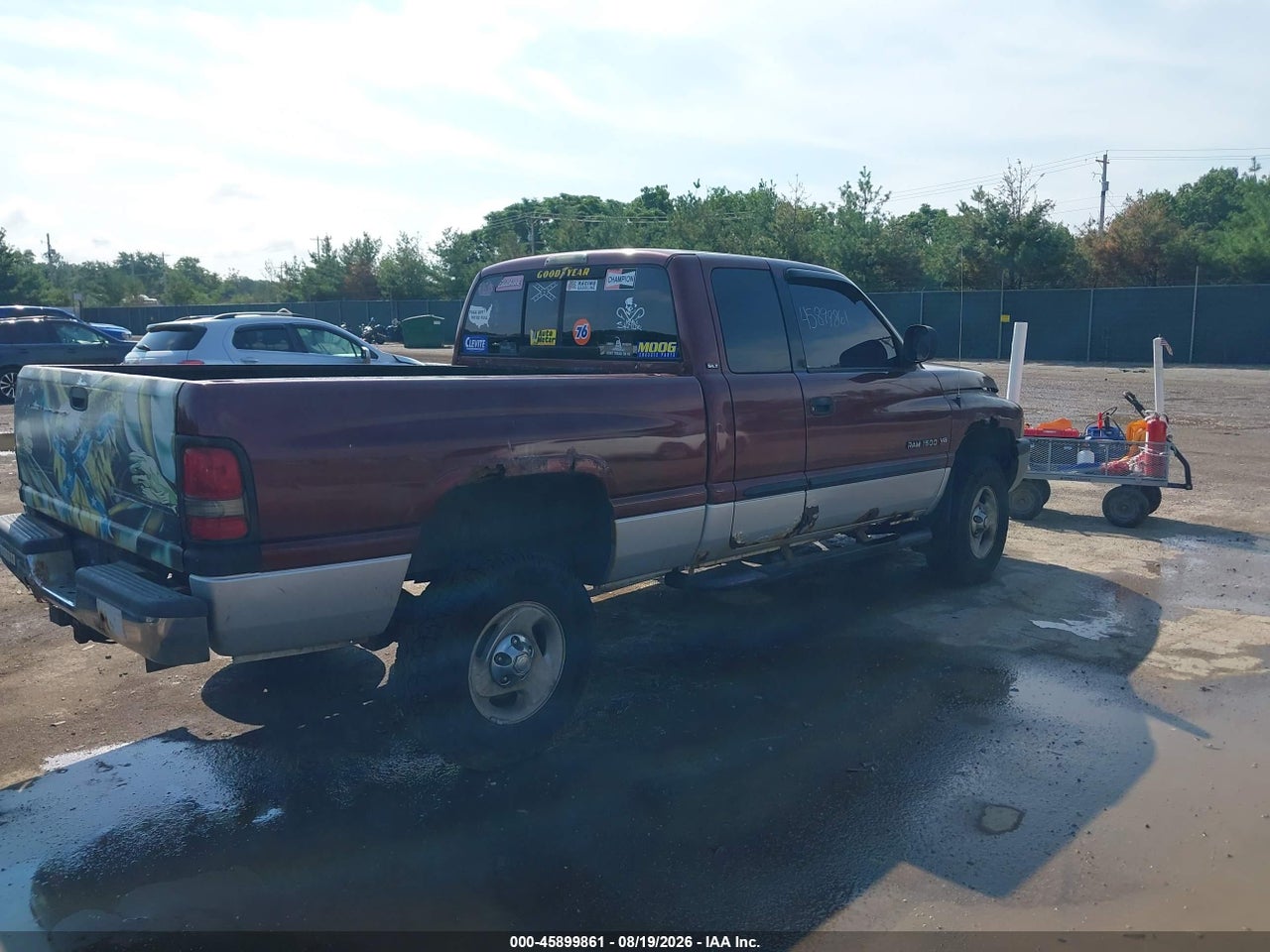 2001 DODGE RAM 1500 ST · 4/7