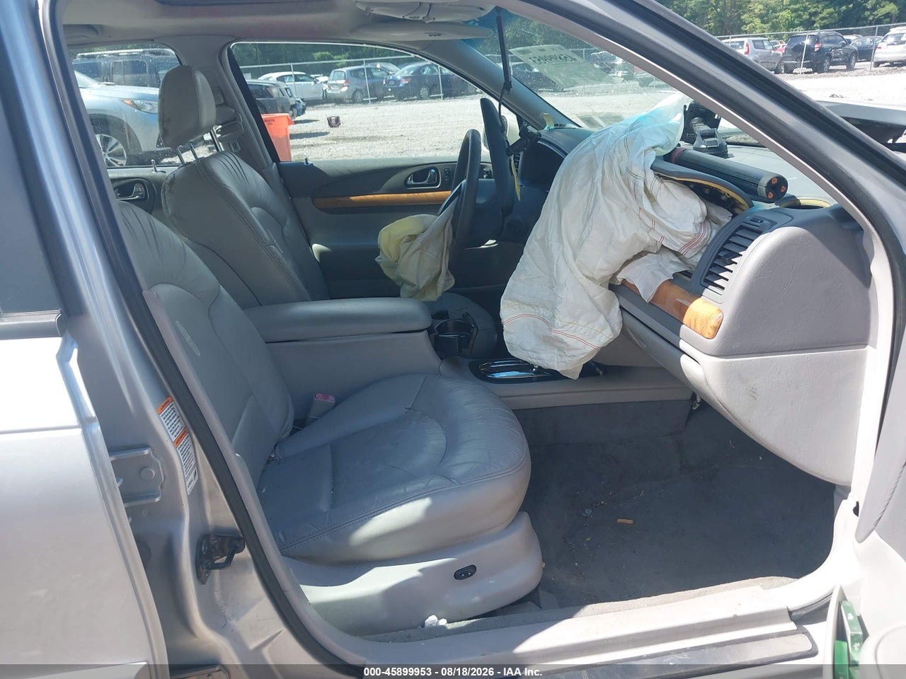 2002 LINCOLN CONTINENTAL · 5/11