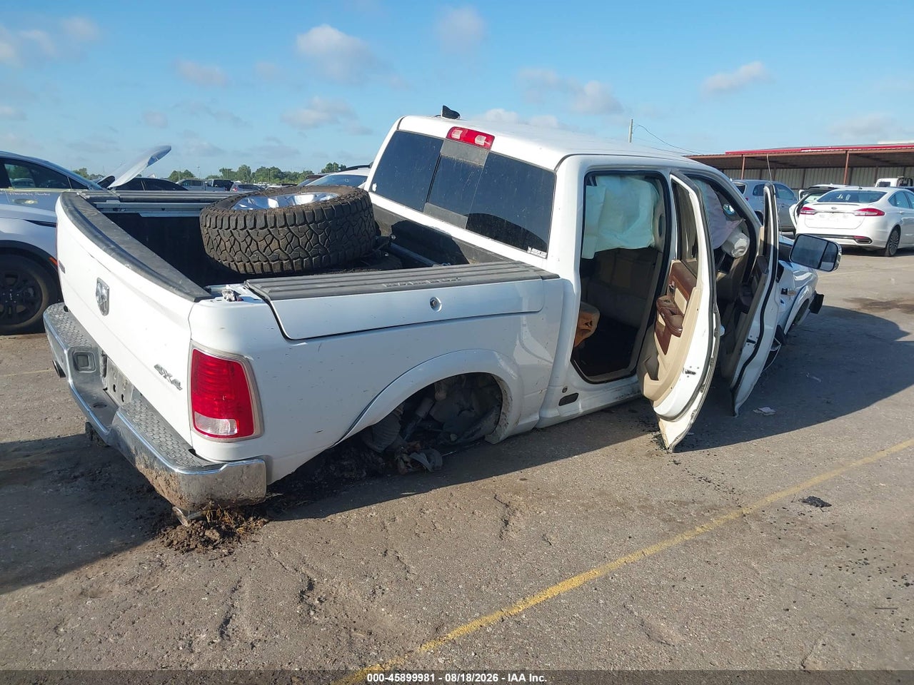 2013 RAM 1500 LARAMIE · 4/11