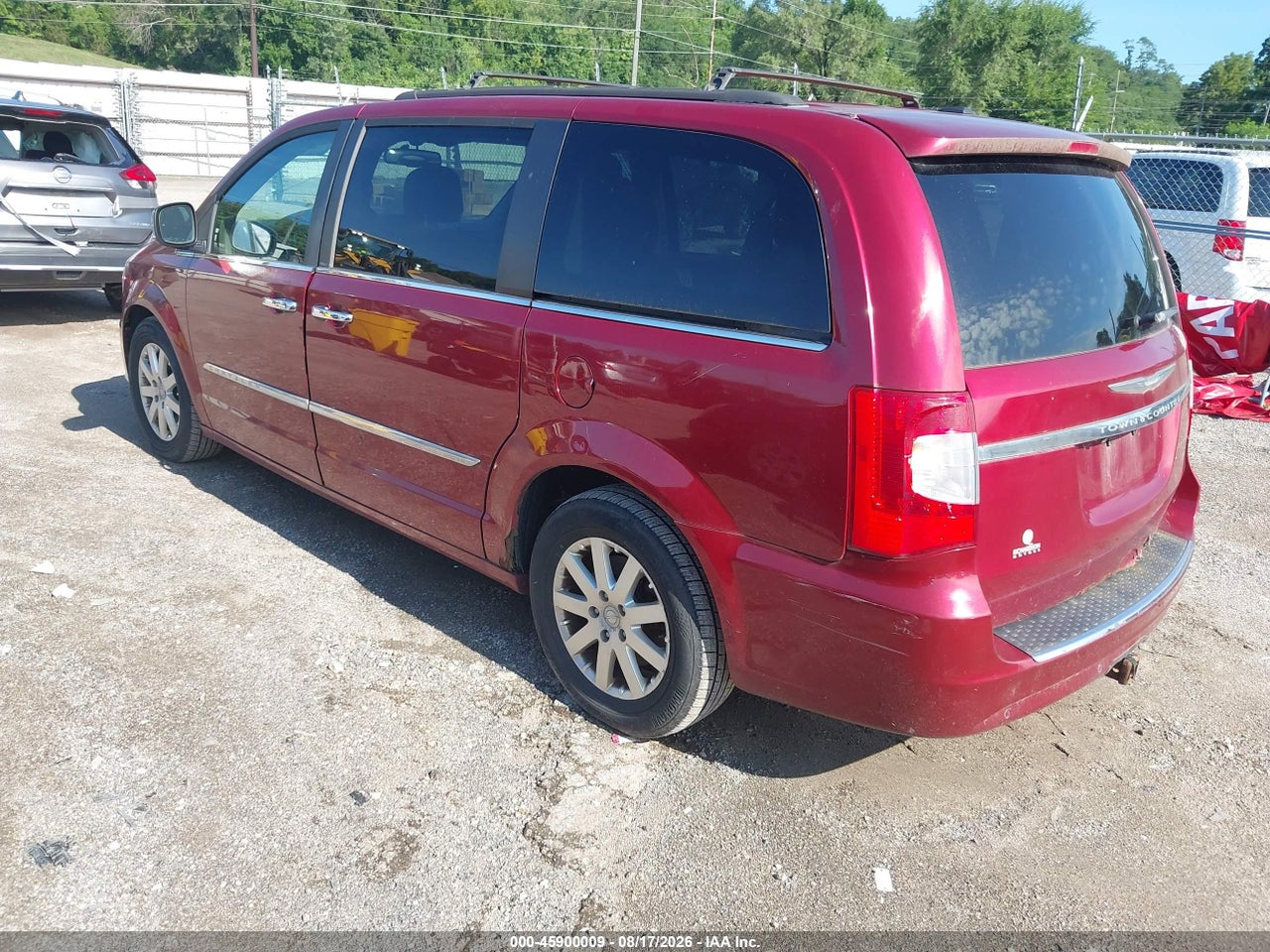 2012 CHRYSLER TOWN &amp; COUNTRY TOURING-L · 3/11