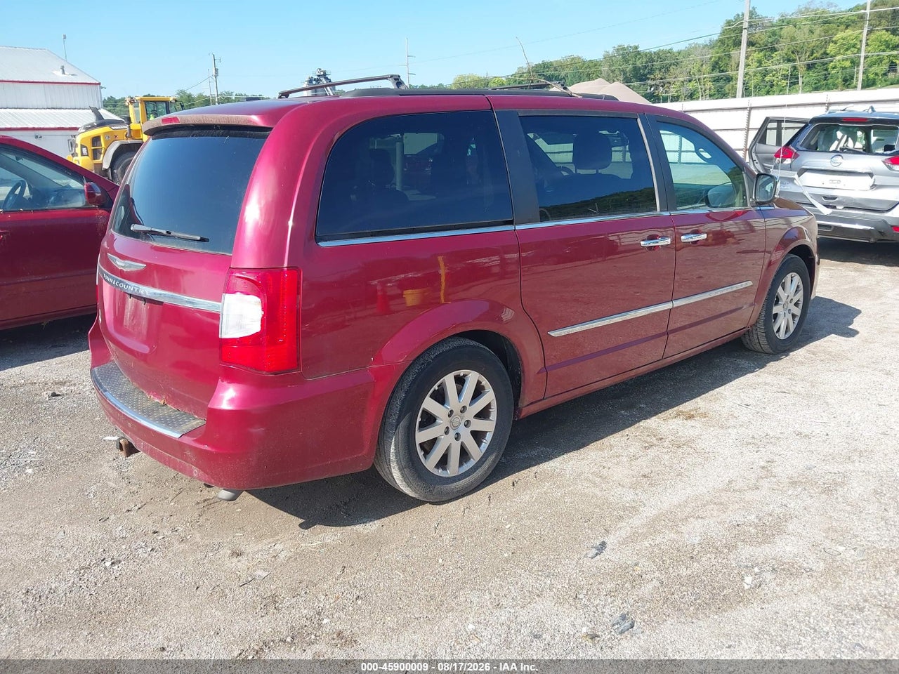 2012 CHRYSLER TOWN &amp; COUNTRY TOURING-L · 4/11
