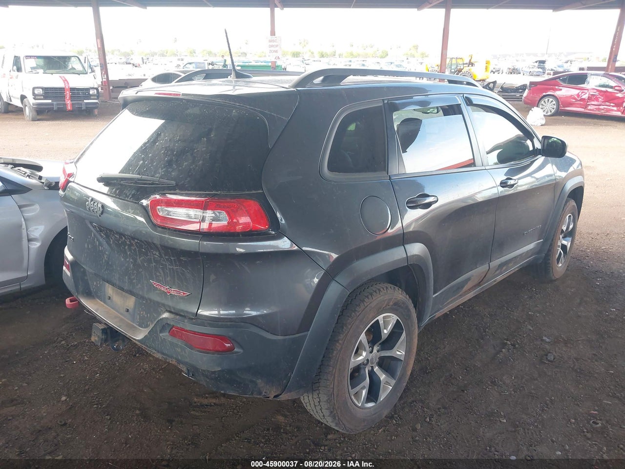 2015 JEEP CHEROKEE TRAILHAWK · 4/11