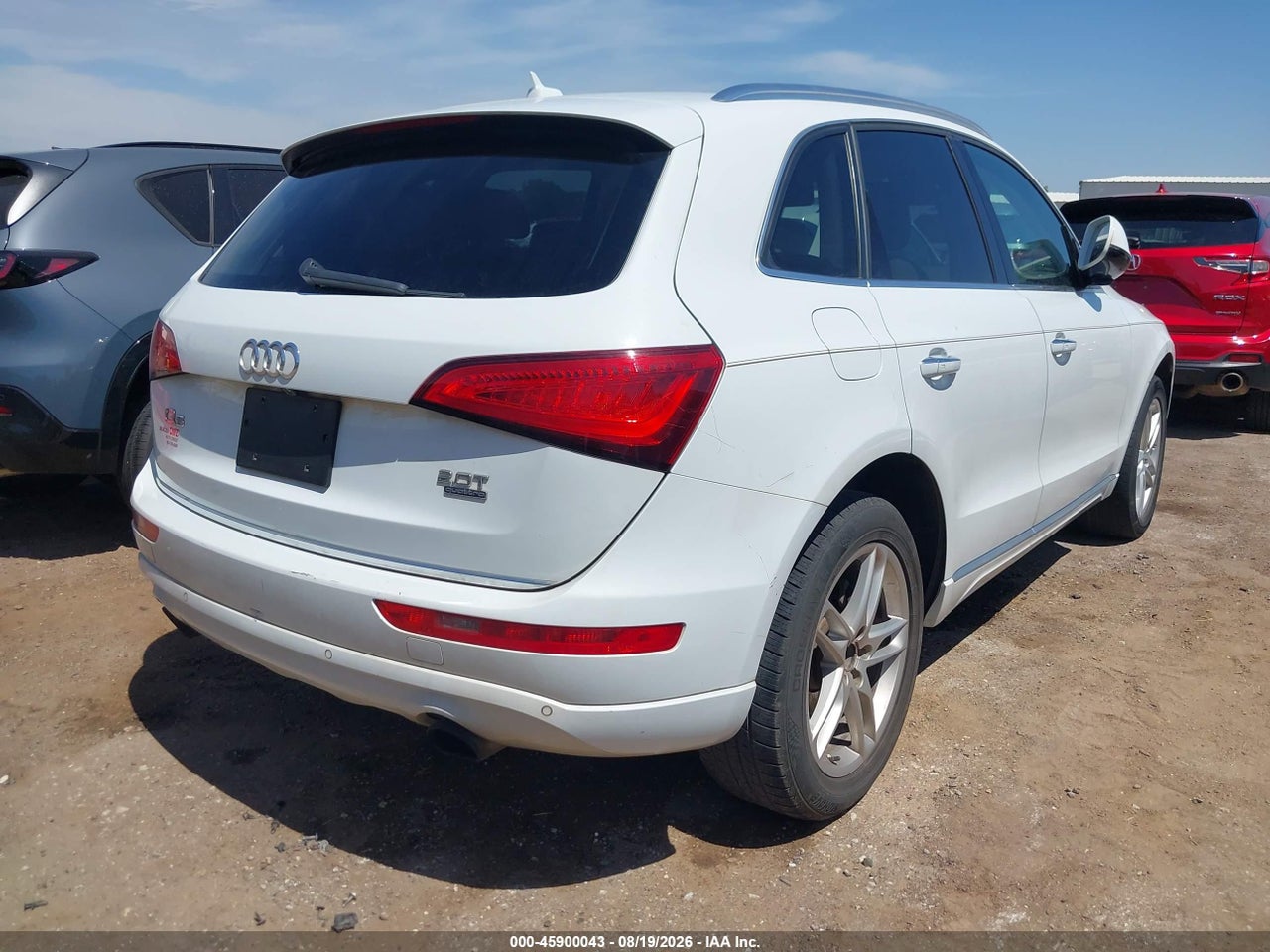 2015 AUDI Q5 2.0T PREMIUM · 4/11