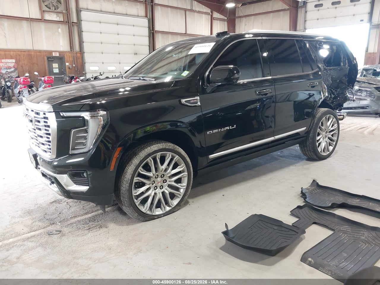 2026 GMC YUKON 4WD DENALI · 2/11