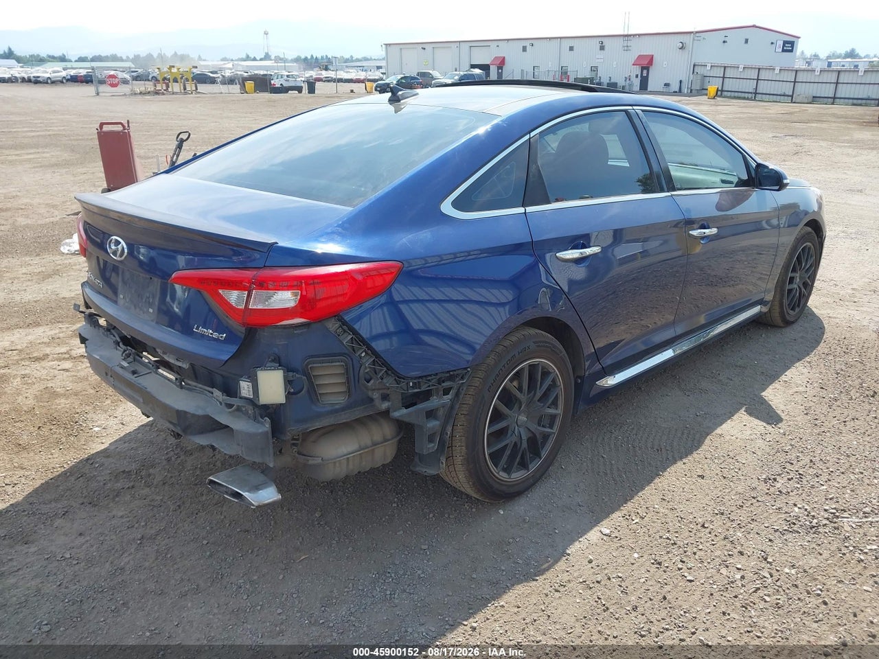 2015 HYUNDAI SONATA LIMITED · 4/10