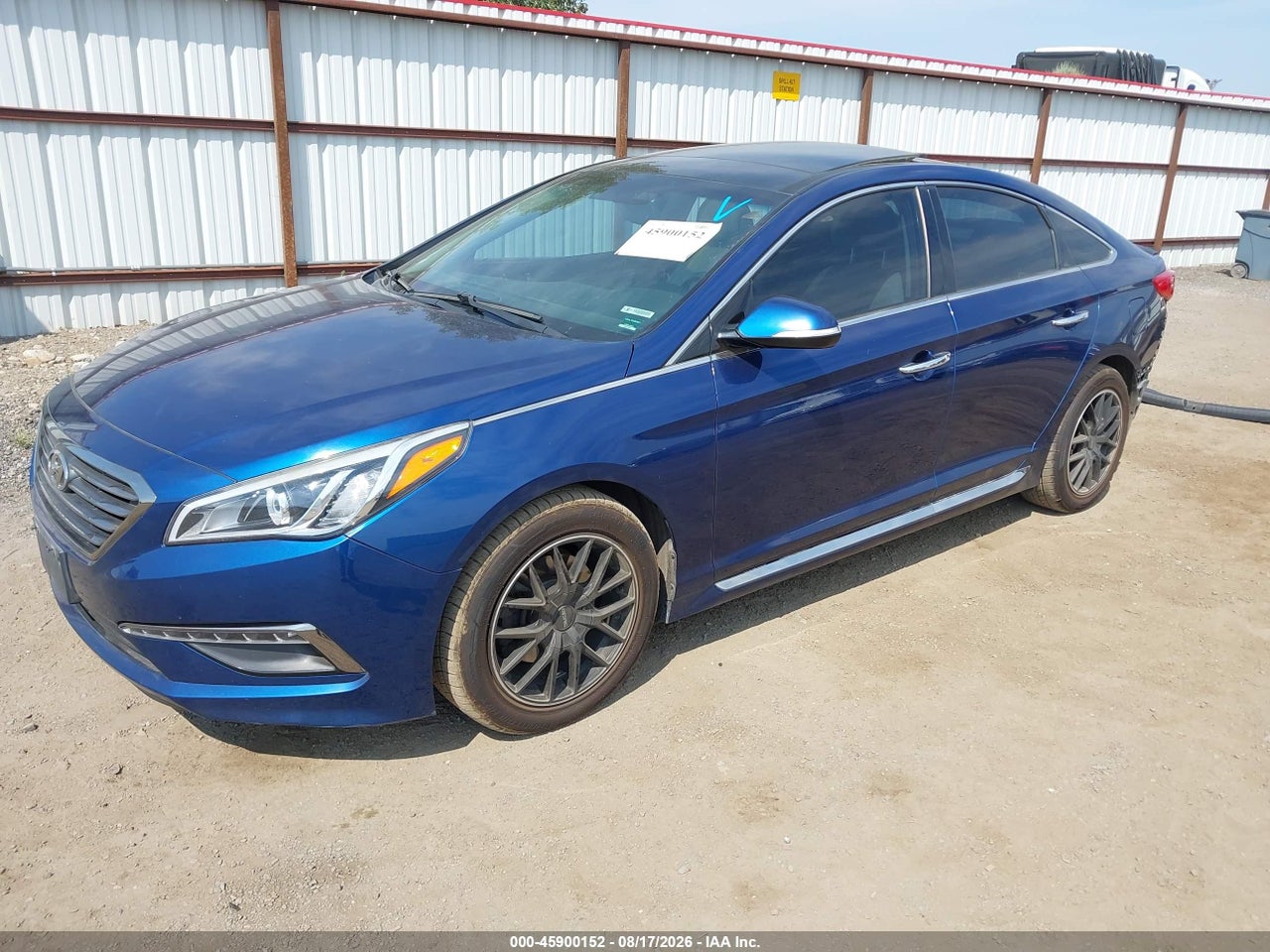 2015 HYUNDAI SONATA LIMITED · 2/10