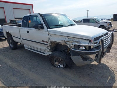 1B7KF2363WJ****** · 1998 DODGE RAM 2500 ST